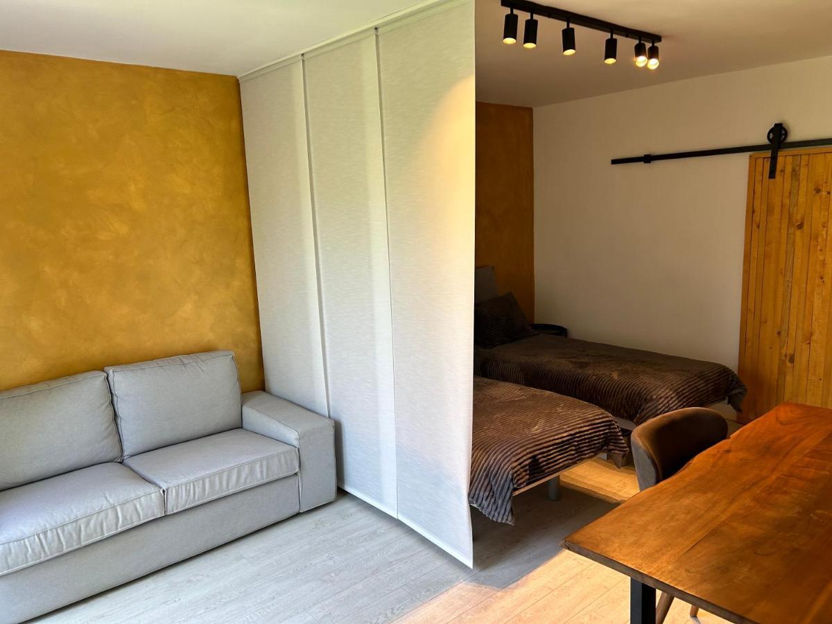 Gal Apartment *